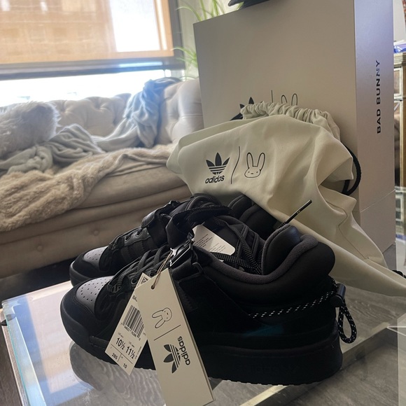 adidas Other - FORUM BUCKLE LOW
"Bad Bunny - Back To School"